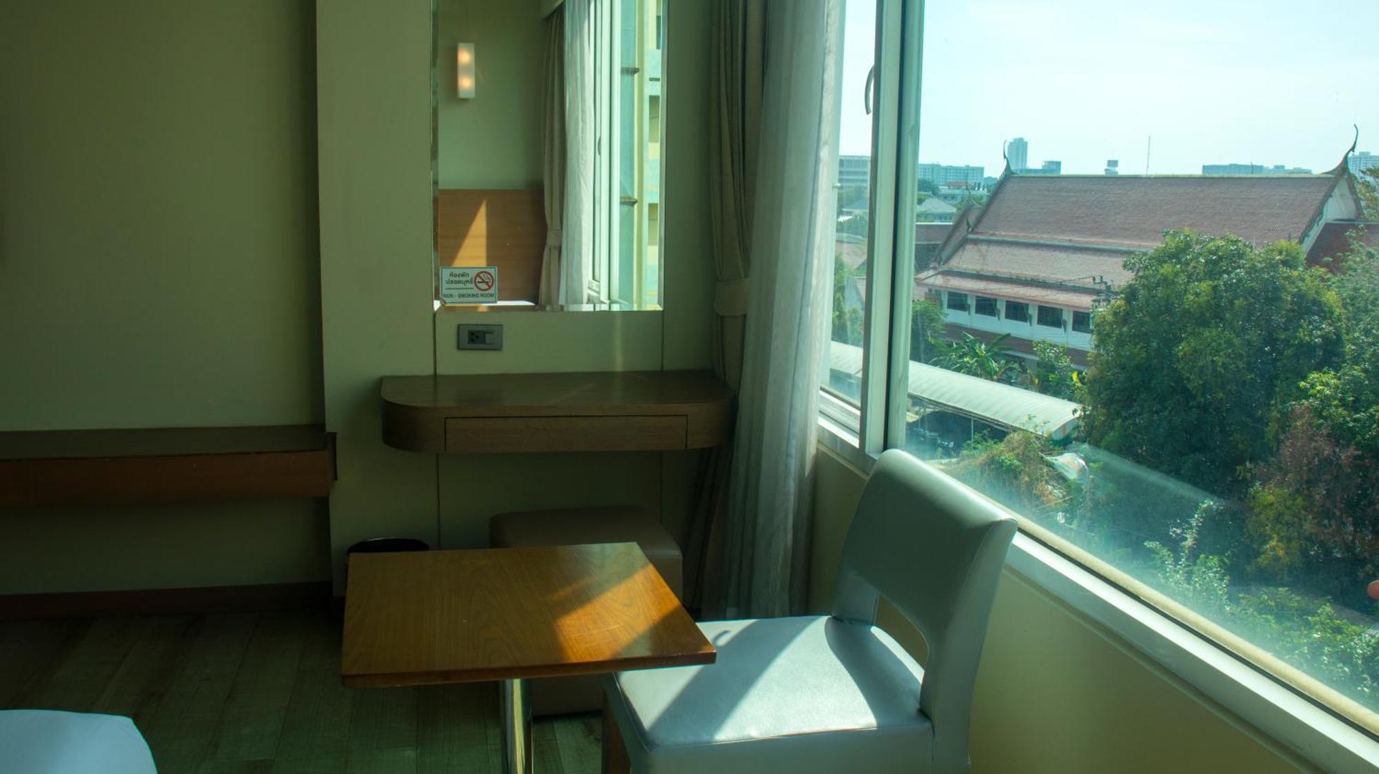 Riverside Bangkok Hotel Екстериор снимка