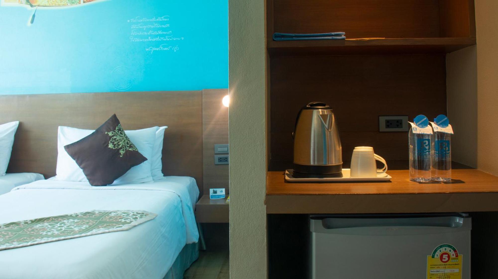 Riverside Bangkok Hotel Екстериор снимка